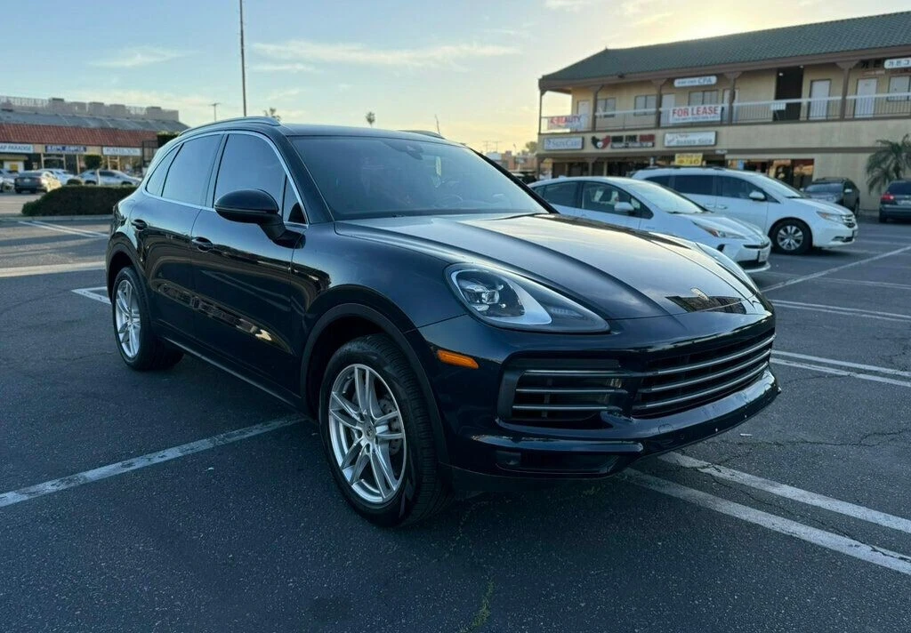 2019 Porsche - Image 3 of 26
