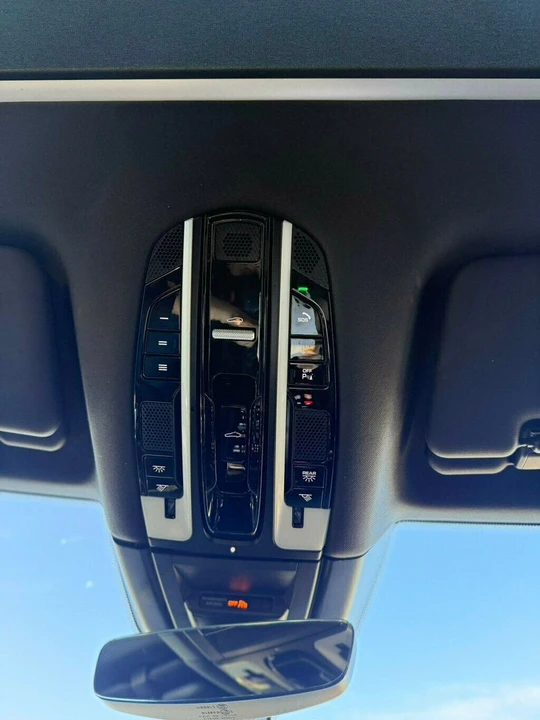 2019 Porsche - Image 20 of 26