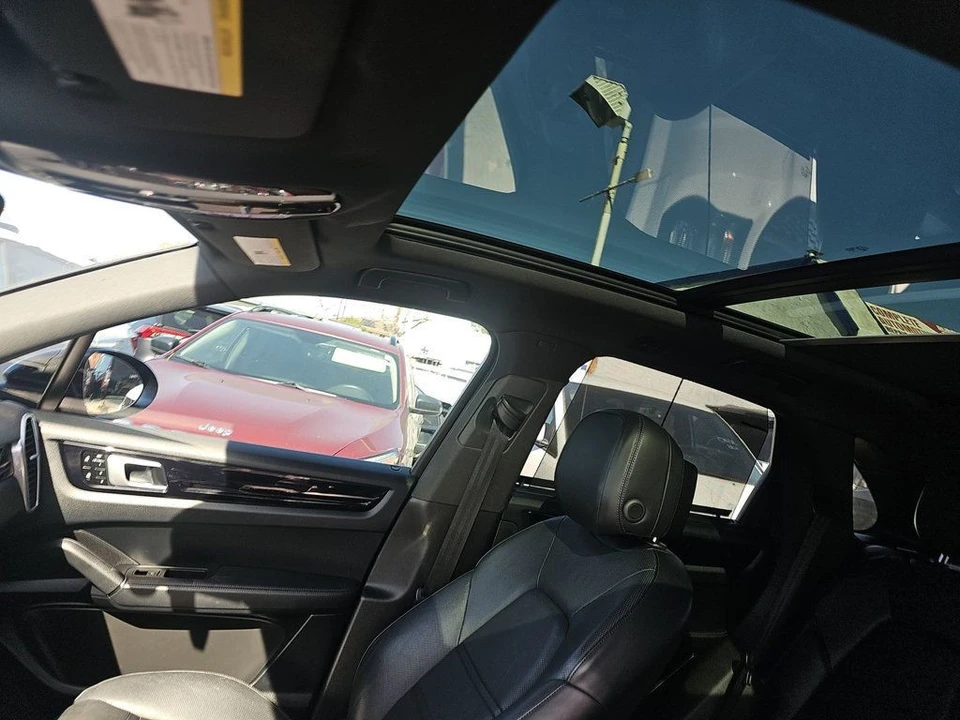 2019 Porsche 9Y0/9Y3 Cayenne S - Image 10 of 14