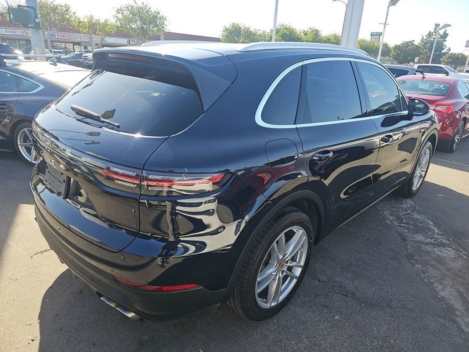 2019 Porsche 9Y0/9Y3 Cayenne S - Image 2 of 14