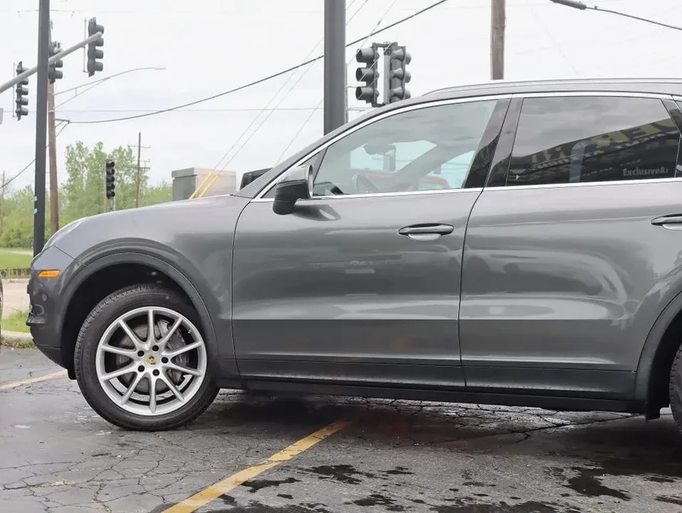 2019 Porsche 9Y0/9Y3 Cayenne - Image 9 of 20