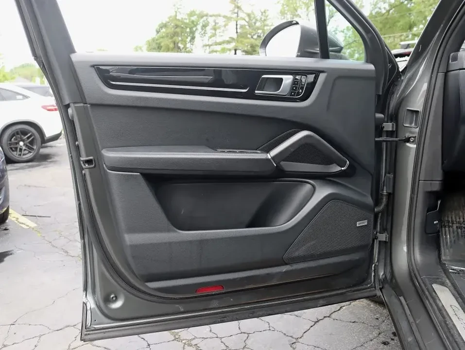 2019 Porsche 9Y0/9Y3 Cayenne - Image 19 of 20
