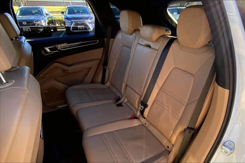 2019 Porsche 9Y0/9Y3 Cayenne - Image 9 of 20