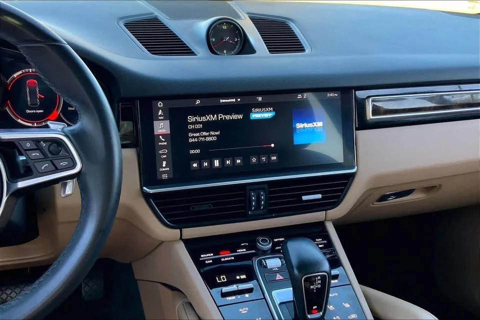 2019 Porsche 9Y0/9Y3 Cayenne - Image 17 of 20