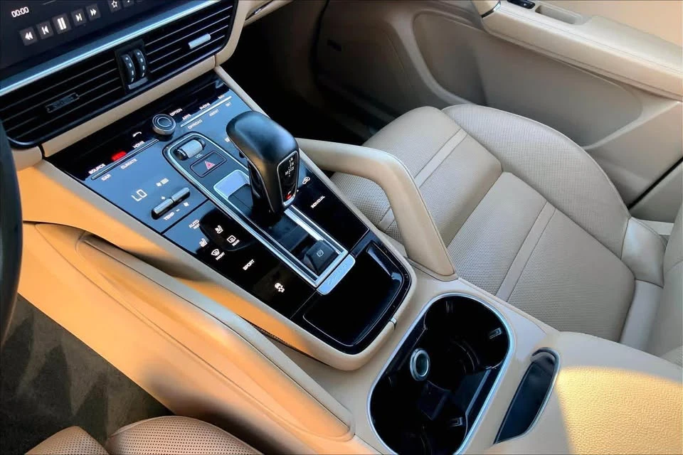 2019 Porsche 9Y0/9Y3 Cayenne - Image 11 of 20