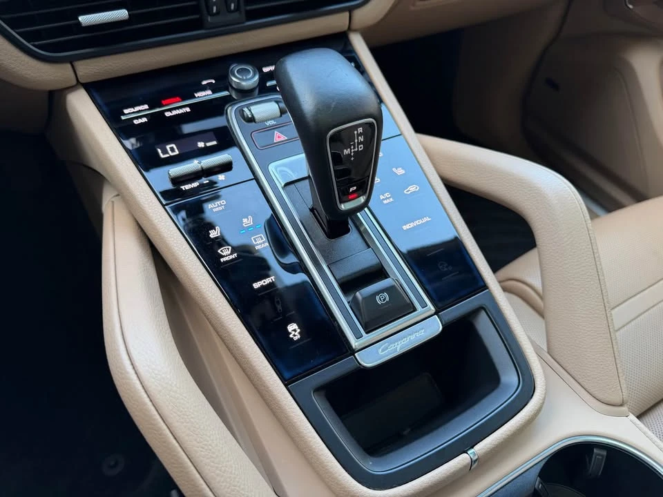 2019 Porsche 9Y0/9Y3 Cayenne - Image 15 of 20
