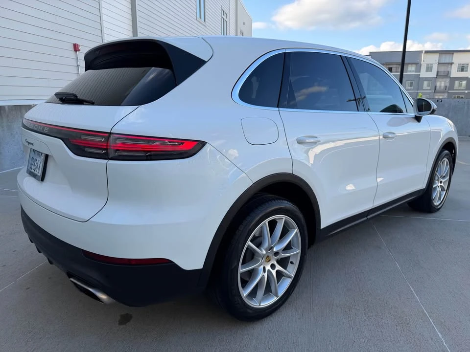 2019 Porsche 9Y0/9Y3 Cayenne - Image 2 of 20