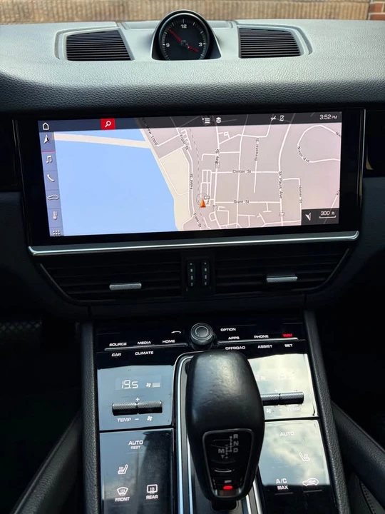 2019 Porsche 9Y0/9Y3 Cayenne - Image 16 of 20