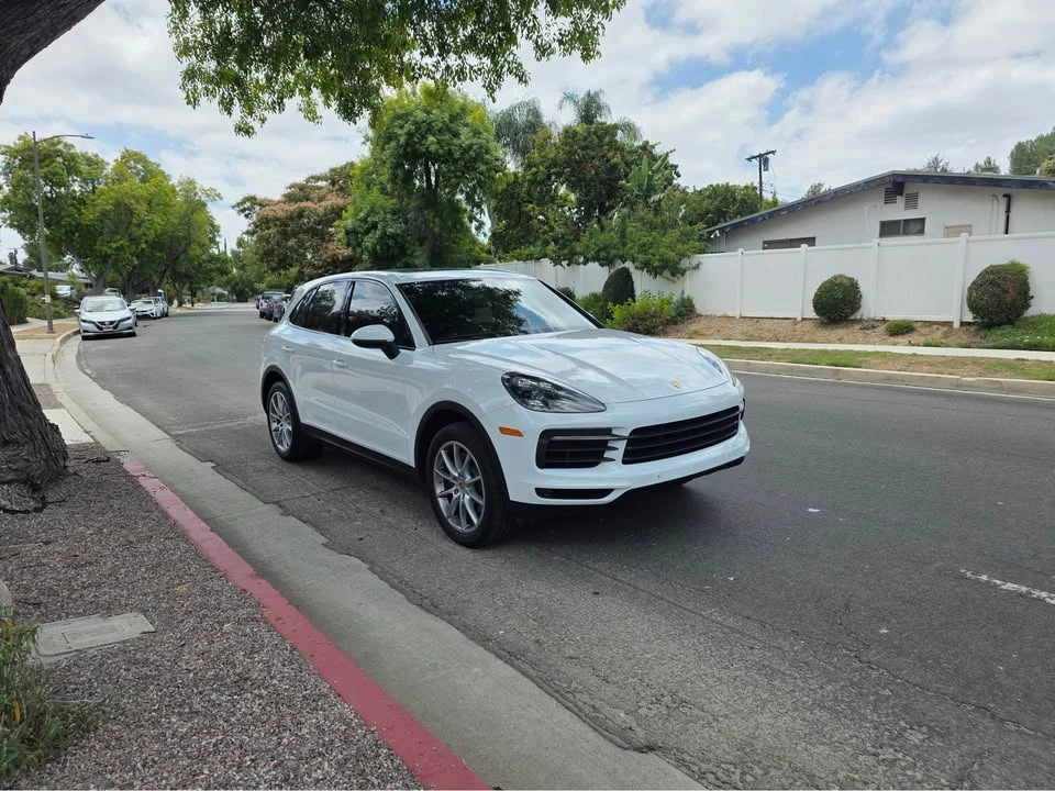 2019 Porsche 9Y0/9Y3 Cayenne - Image 4 of 12