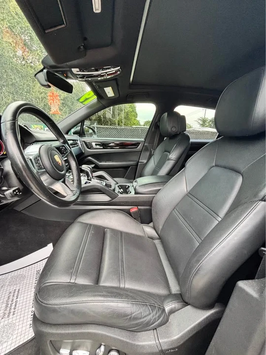 2019 Porsche 9Y0/9Y3 Cayenne - Image 9 of 15