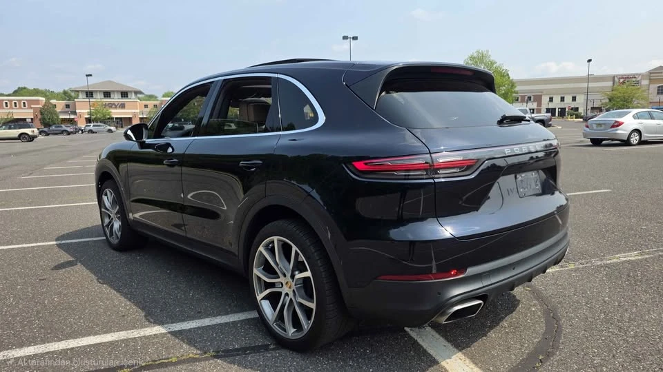 2019 Porsche 9Y0/9Y3 Cayenne - Image 3 of 9