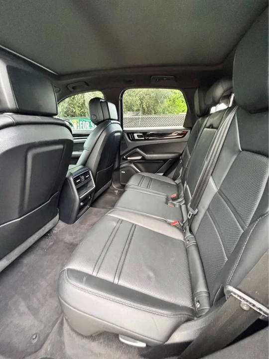 2019 Porsche 9Y0/9Y3 Cayenne - Image 7 of 15