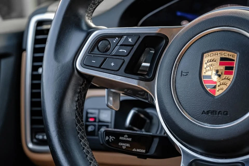 2019 Porsche 9Y0/9Y3 Cayenne - Image 17 of 20