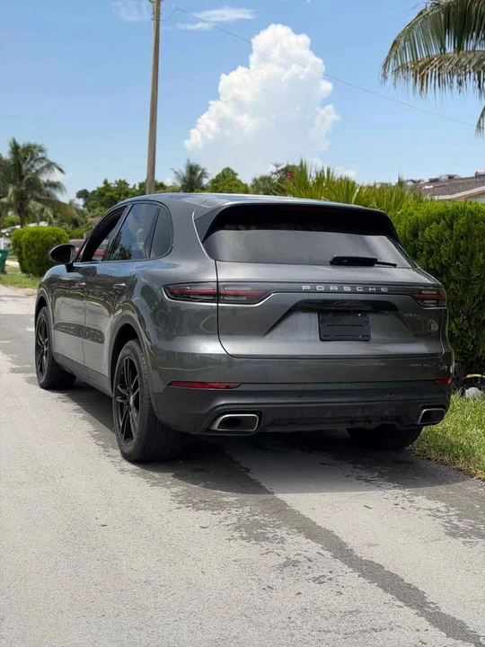 2019 Porsche 9Y0/9Y3 Cayenne - Image 4 of 7