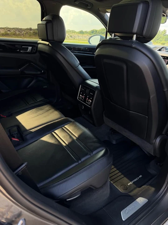 2019 Porsche 9Y0/9Y3 Cayenne - Image 12 of 17