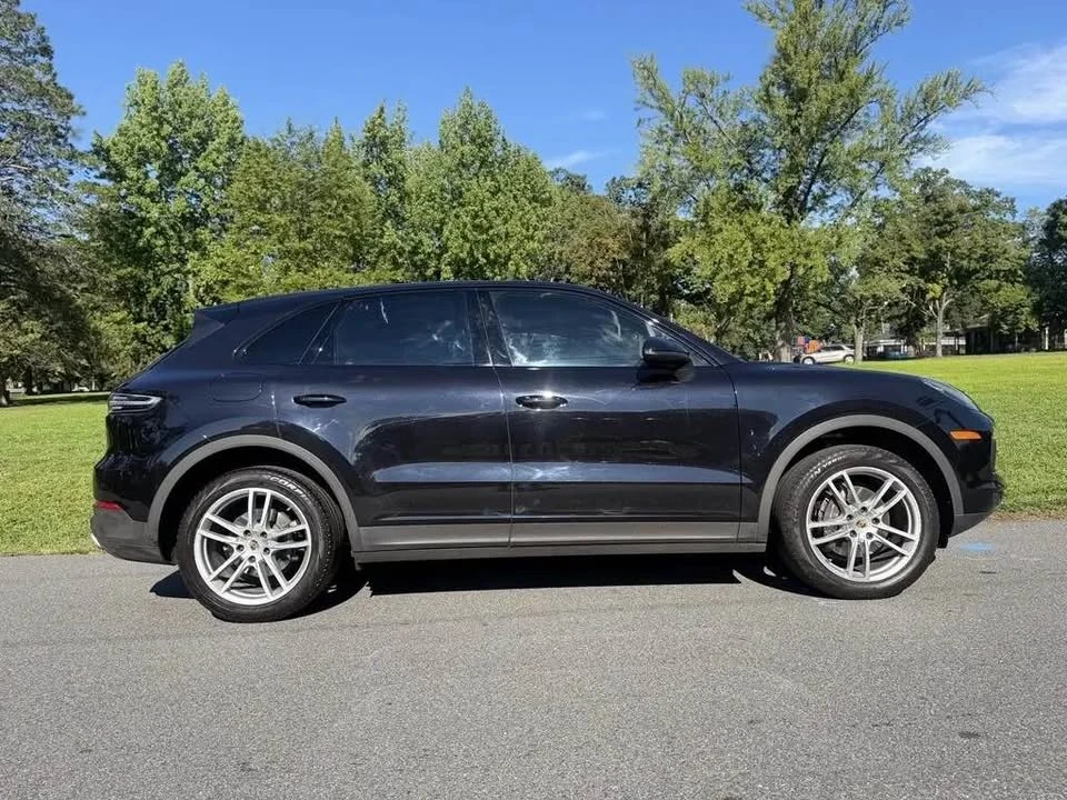 2019 Porsche 9Y0/9Y3 Cayenne - Image 8 of 16