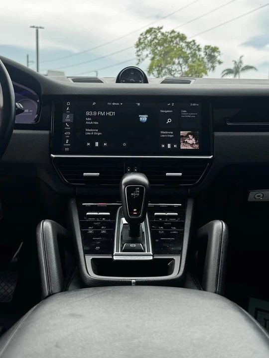 2019 Porsche 9Y0/9Y3 Cayenne - Image 10 of 11