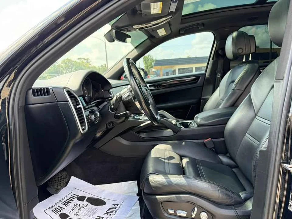2019 Porsche 9Y0/9Y3 Cayenne - Image 9 of 15