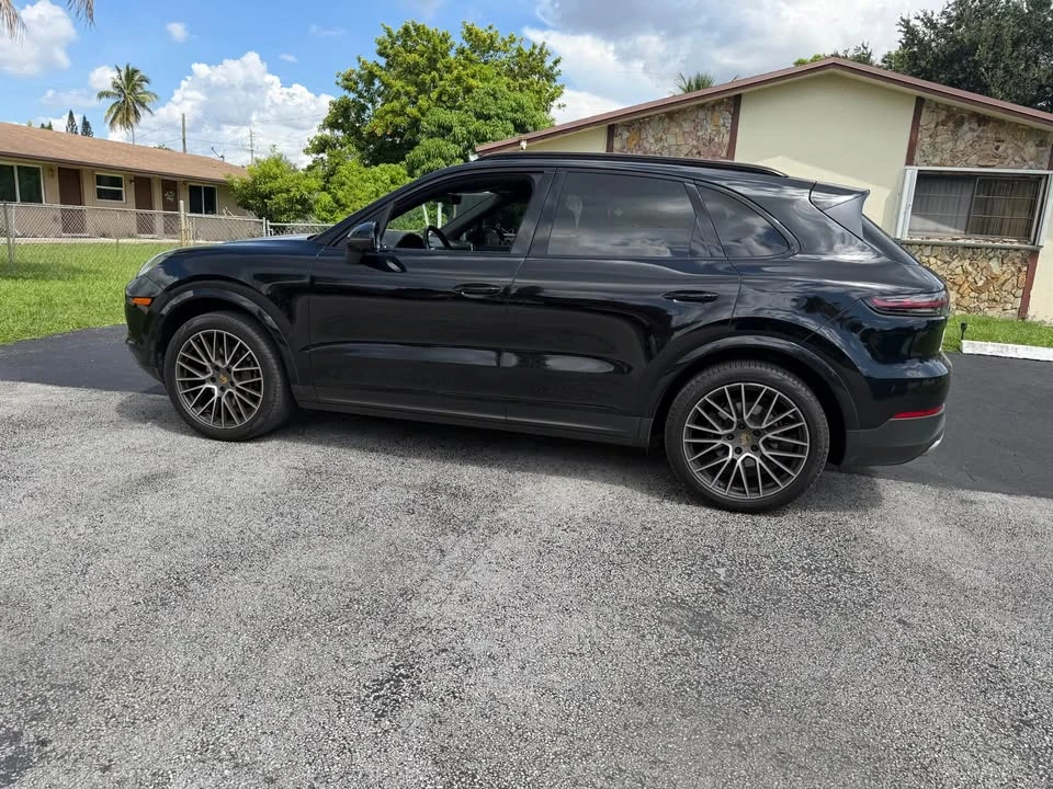 2019 Porsche 9Y0/9Y3 Cayenne - Image 8 of 13