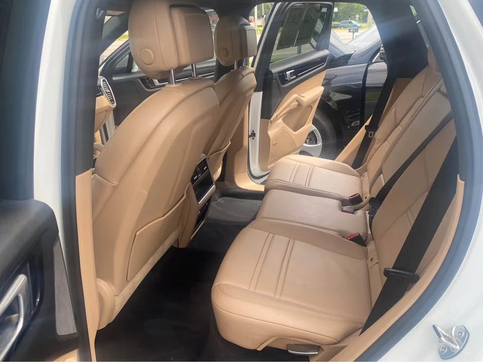 2019 Porsche 9Y0/9Y3 Cayenne - Image 8 of 13