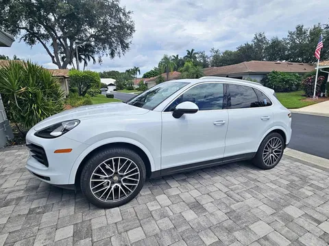 2019 Porsche Cayenne Cayenne