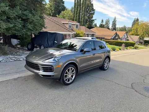 2019 Porsche Cayenne Base