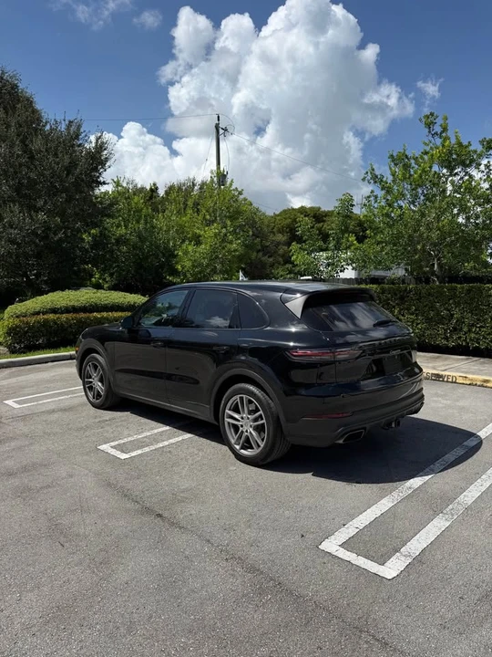 2019 Porsche 9Y0/9Y3 Cayenne - Image 6 of 11