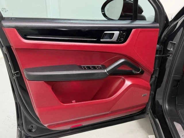 2019 Porsche 9Y0/9Y3 Cayenne - Image 31 of 31