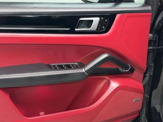2019 Porsche 9Y0/9Y3 Cayenne - Image 30 of 31
