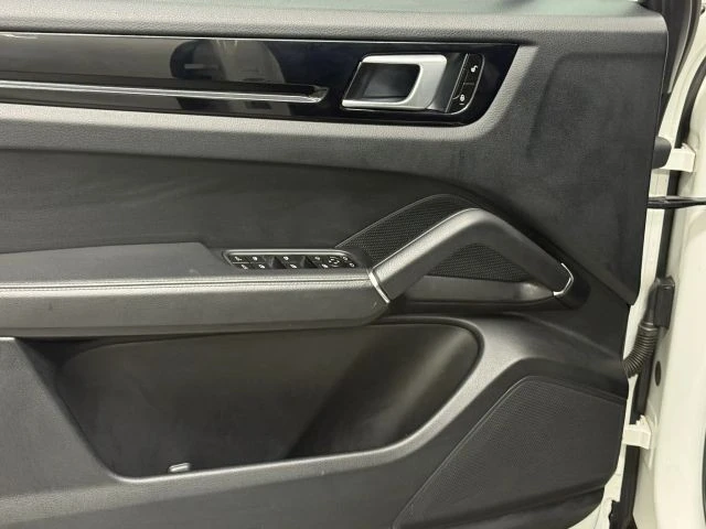 2019 Porsche 9Y0/9Y3 Cayenne - Image 21 of 21