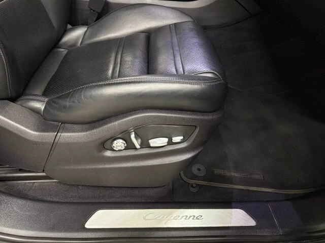 2019 Porsche 9Y0/9Y3 Cayenne - Image 19 of 21