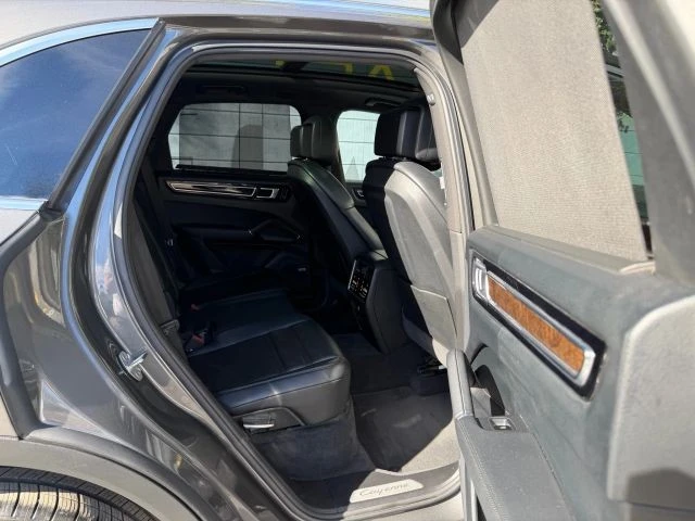 2019 Porsche 9Y0/9Y3 Cayenne - Image 14 of 21