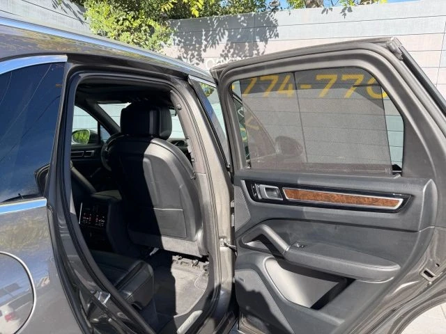2019 Porsche 9Y0/9Y3 Cayenne - Image 15 of 21