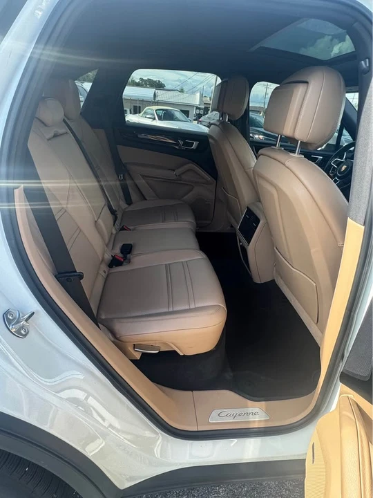 2019 Porsche 9Y0/9Y3 Cayenne - Image 16 of 20