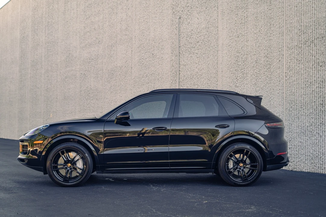 2019 Porsche 9Y0/9Y3 Cayenne Turbo - Image 9 of 31