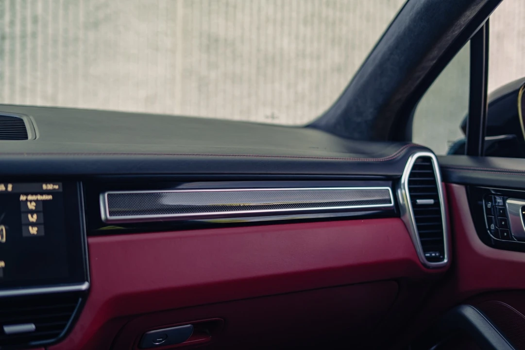2019 Porsche 9Y0/9Y3 Cayenne Turbo - Image 11 of 31