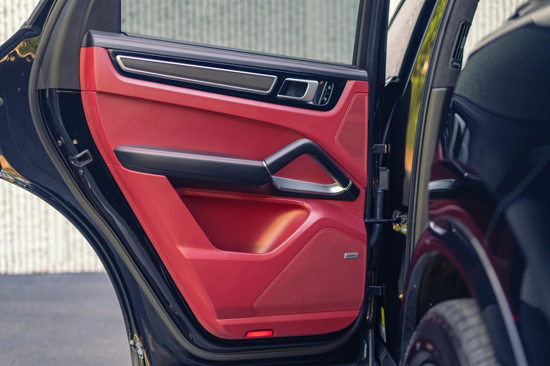 2019 Porsche 9Y0/9Y3 Cayenne Turbo - Image 22 of 31