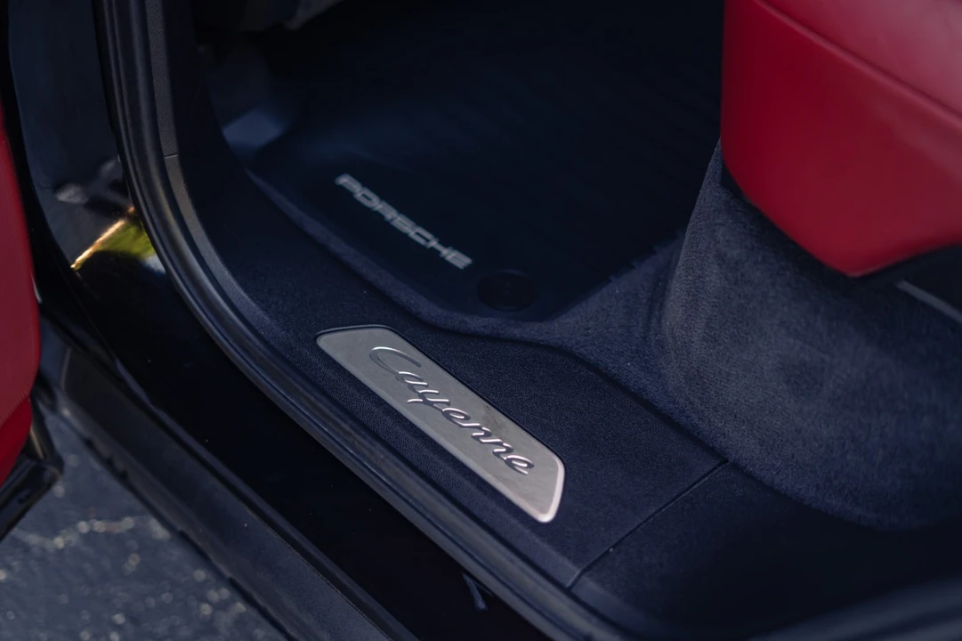 2019 Porsche 9Y0/9Y3 Cayenne Turbo - Image 23 of 31