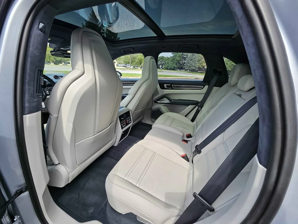 2019 Porsche 9Y0/9Y3 Cayenne - Image 18 of 19