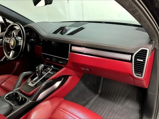 2019 Porsche 9Y0/9Y3 Cayenne Turbo - Image 12 of 31