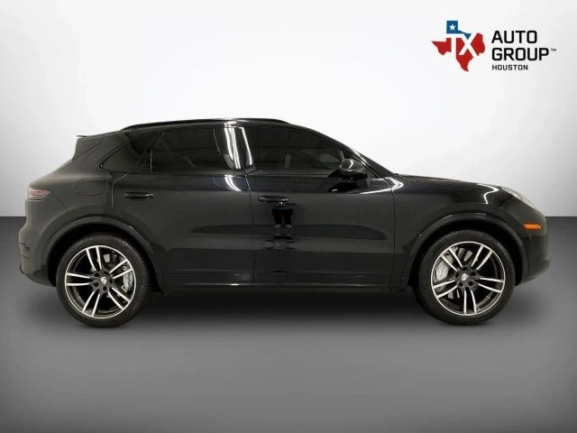 2019 Porsche 9Y0/9Y3 Cayenne Turbo - Image 9 of 31