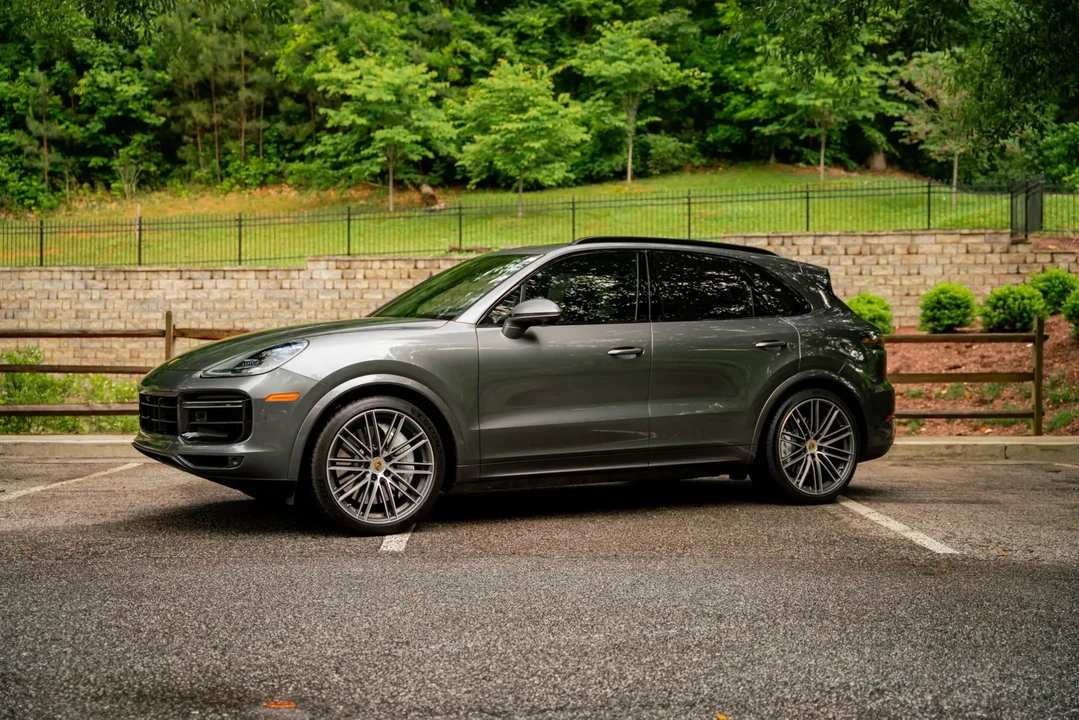 2019 Porsche 9Y0/9Y3 Cayenne Turbo - Image 3 of 6