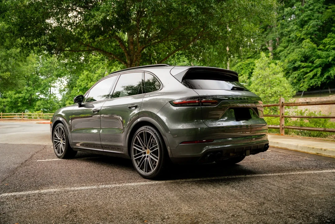 2019 Porsche 9Y0/9Y3 Cayenne Turbo - Image 5 of 6