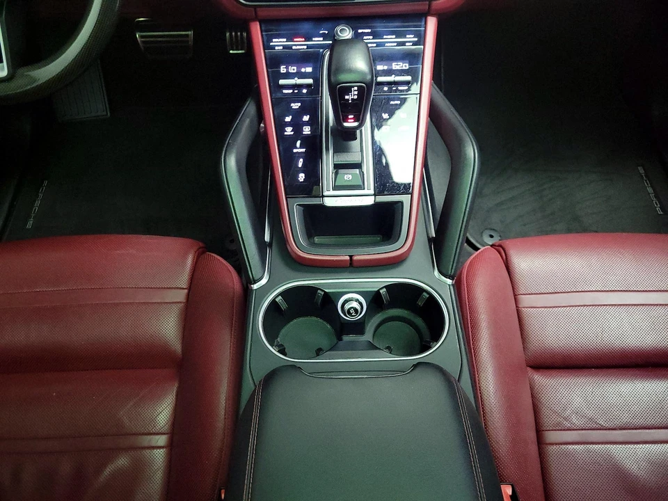 2019 Porsche 9Y0/9Y3 Cayenne Turbo - Image 19 of 28
