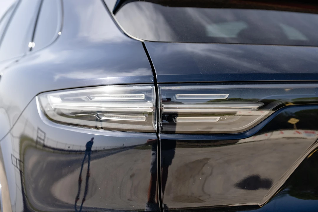 2019 Porsche 9Y0/9Y3 Cayenne Turbo - Image 27 of 31