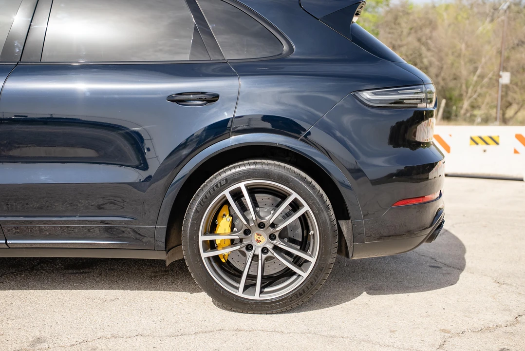 2019 Porsche 9Y0/9Y3 Cayenne Turbo - Image 26 of 31