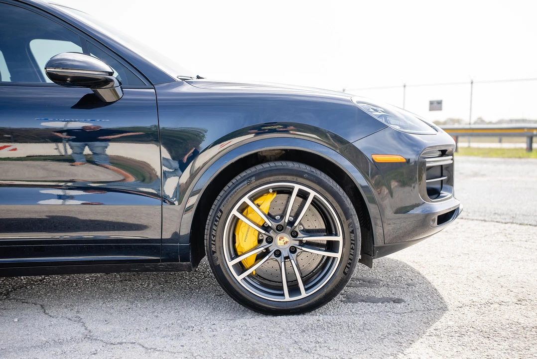 2019 Porsche 9Y0/9Y3 Cayenne Turbo - Image 30 of 31