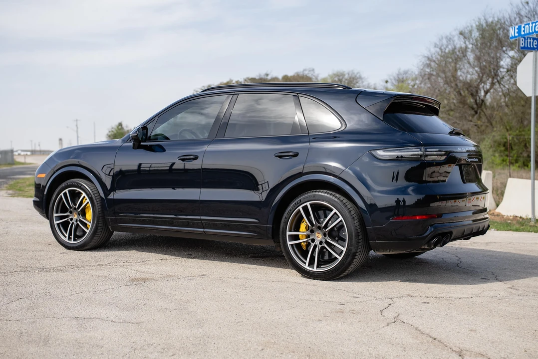 2019 Porsche 9Y0/9Y3 Cayenne Turbo - Image 9 of 31