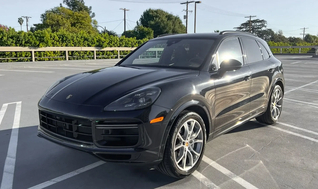 2019 Porsche 9Y0/9Y3 Cayenne Turbo - Image 2 of 6