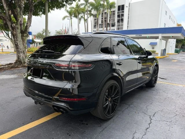 2019 Porsche 9Y0/9Y3 Cayenne Turbo - Image 3 of 9